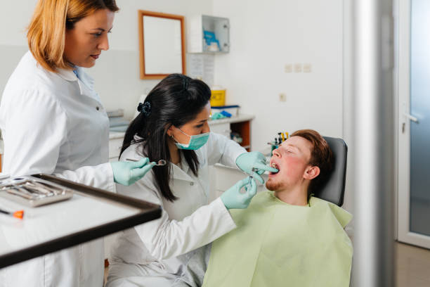 Best Emergency Gum Treatment in Battle Creek, MI